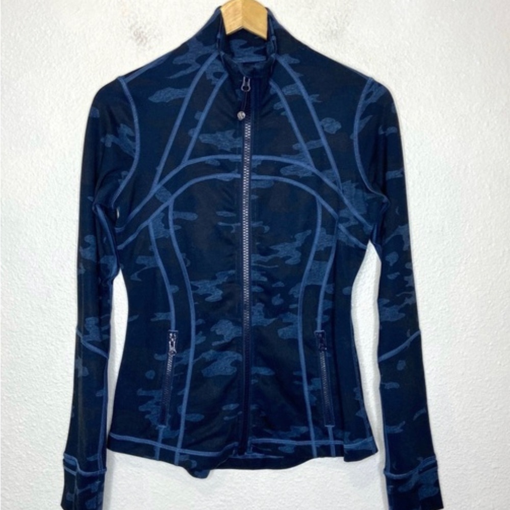 Lululemon - Define Lotus Blue Camo Jacket